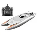 2.4GHz Remote Controlled Speedboat with Dual Motors