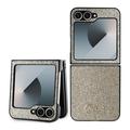 Samsung Galaxy Z Flip6/Z Flip7 FE Guess Glitter Flakes Metal Logo Hibridna Maska - Zlatna