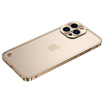 iPhone 13 Pro Metalni Zaštitni Okvir sa Poleđinom od Plastike - Zlatni
